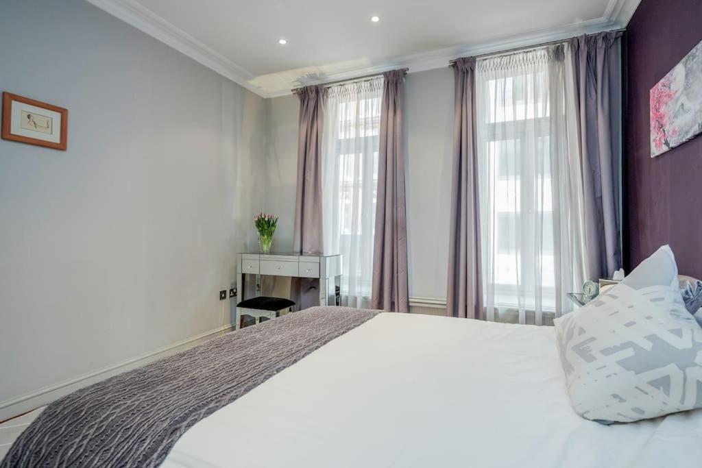Big 2bed 2bath Mayfair,regent Street * Londra